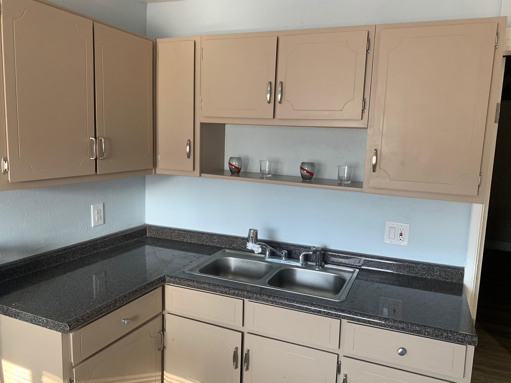 3828 Altura Avenue - Photo 7
