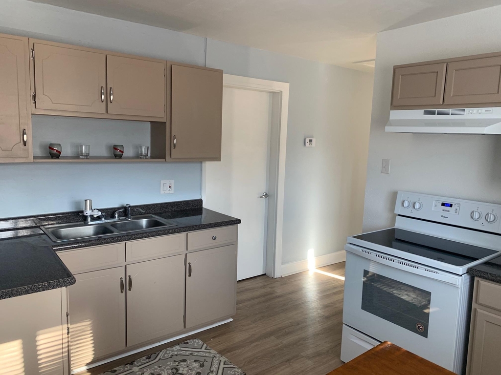 3828 Altura Avenue - Photo 5