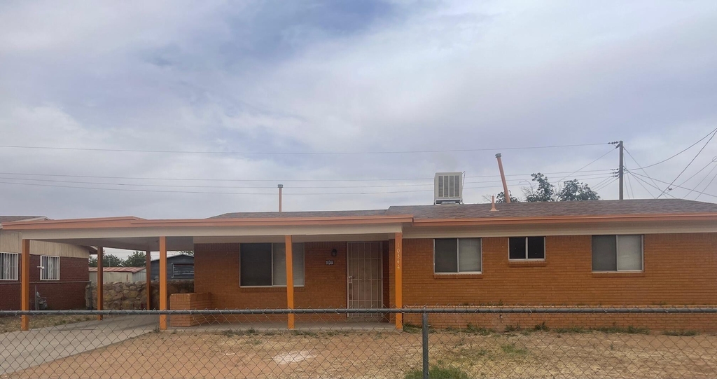 10344 Redwood Street - Photo 0