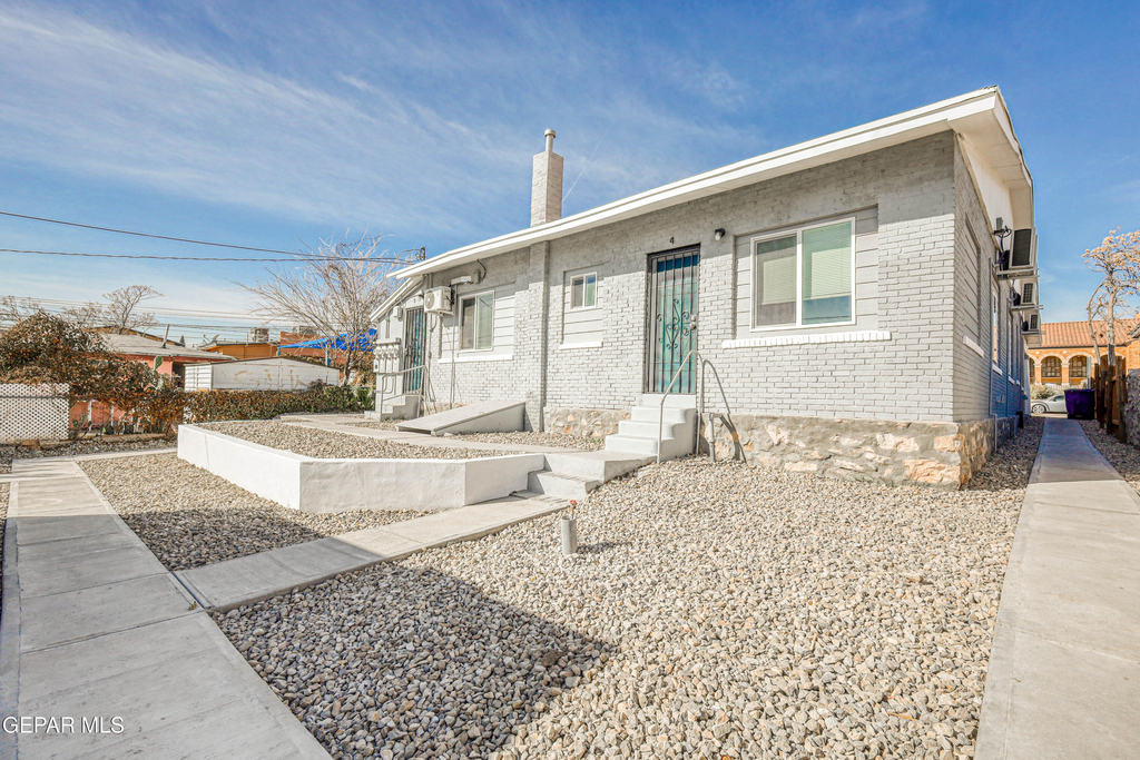 3622 Douglas Avenue - Photo 3