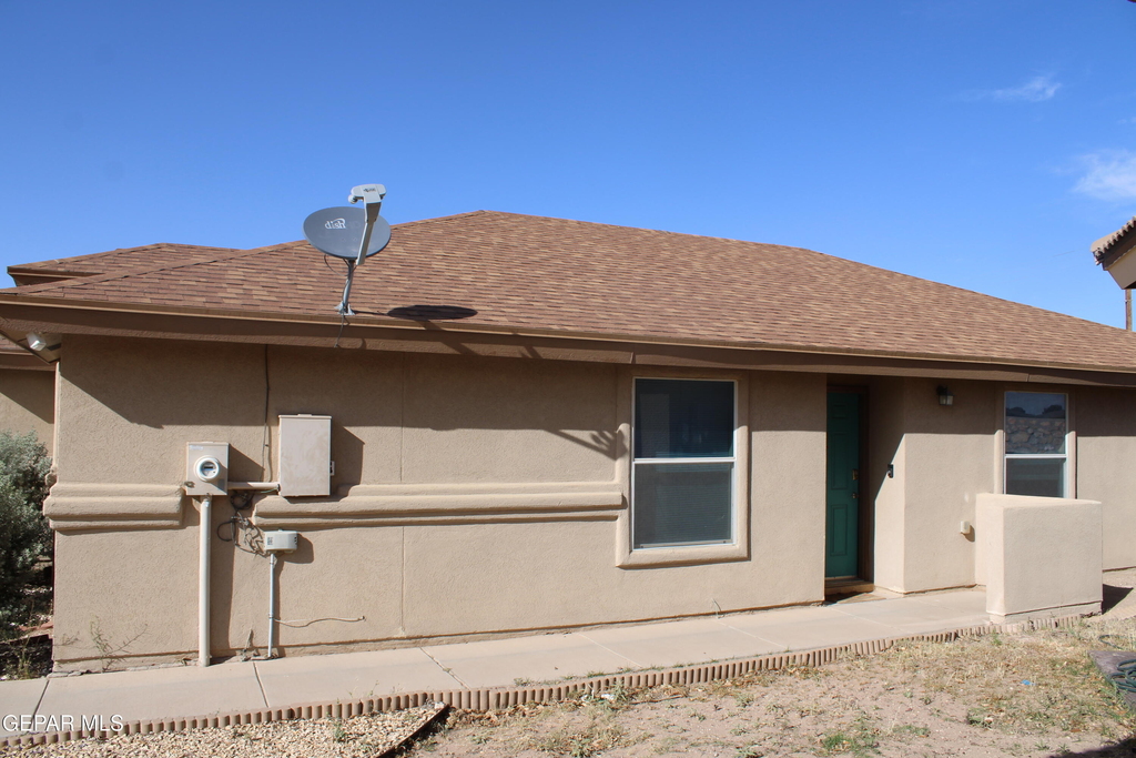 12928 Hueco Pit Drive - Photo 1