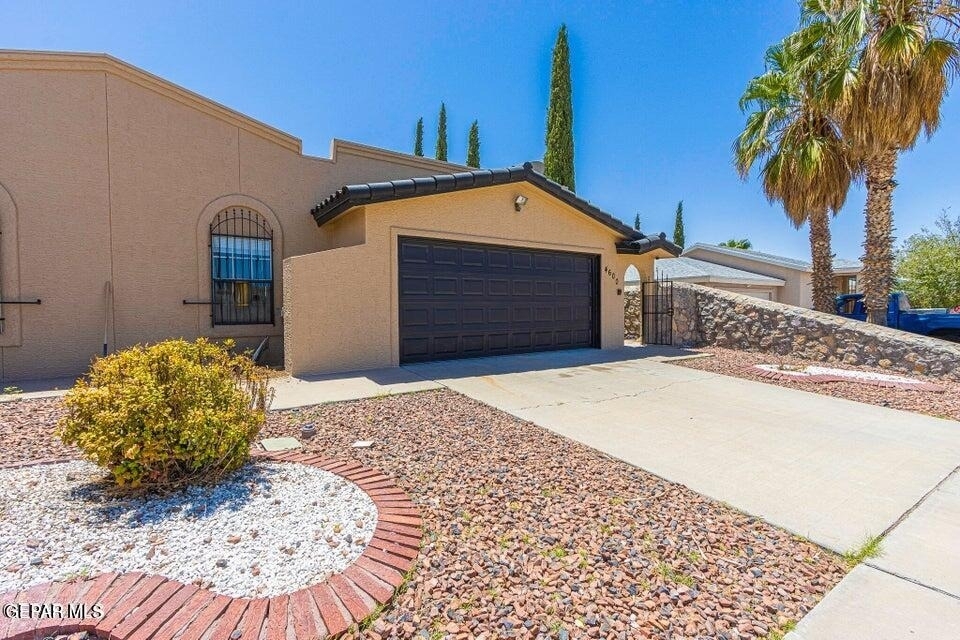 4600 Leeds Avenue - Photo 1