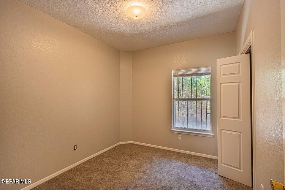4600 Leeds Avenue - Photo 19