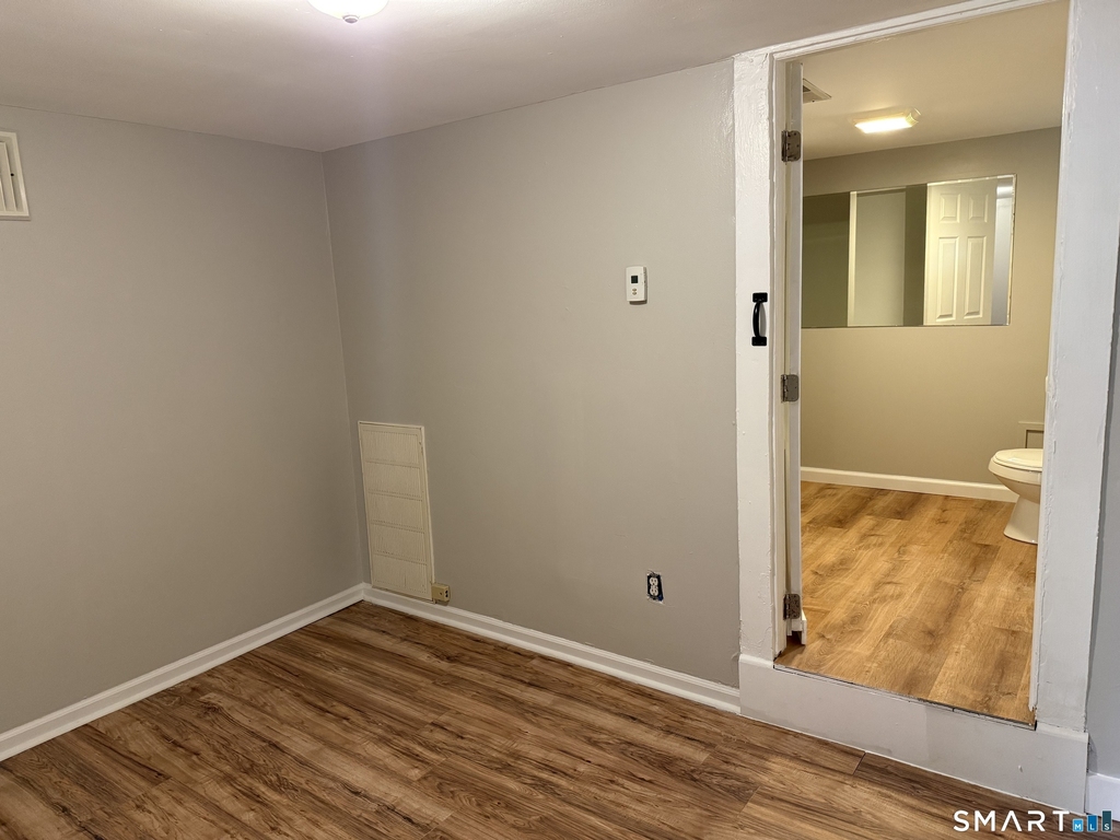 37 Farnham Avenue - Photo 4