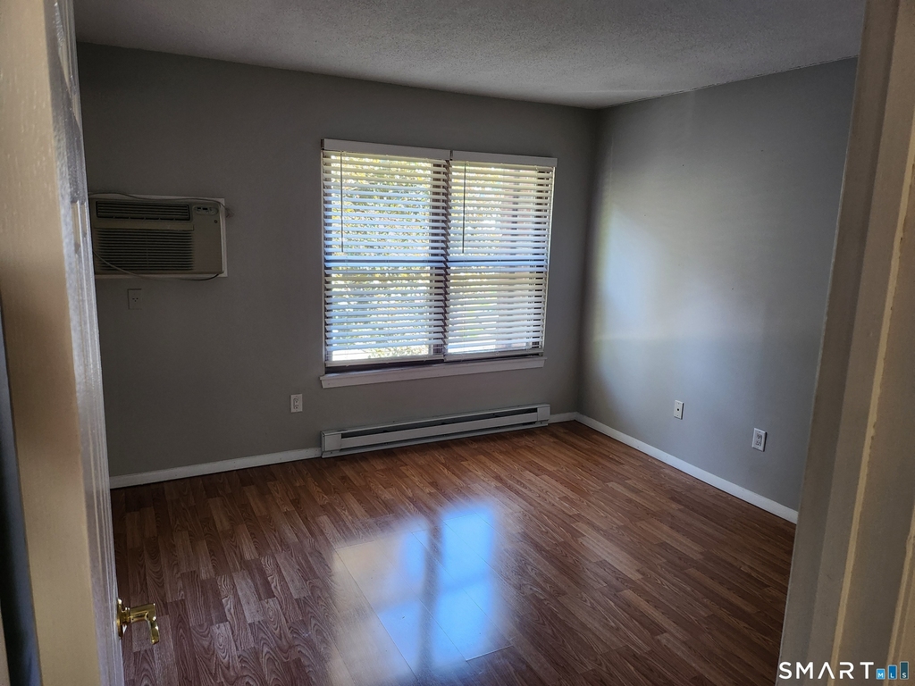 96 Wellington Drive - Photo 9