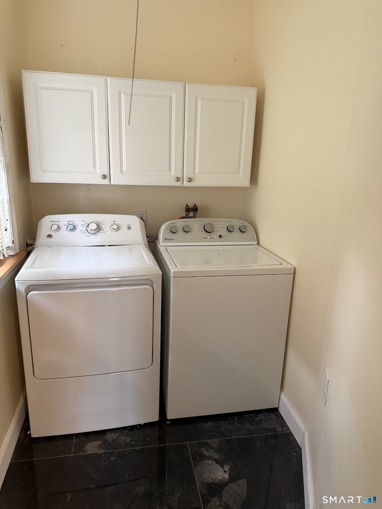 452 Hillside Avenue - Photo 12