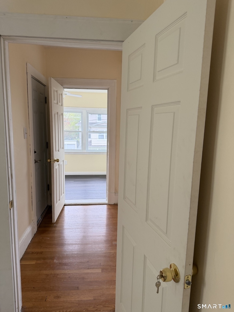 452 Hillside Avenue - Photo 9