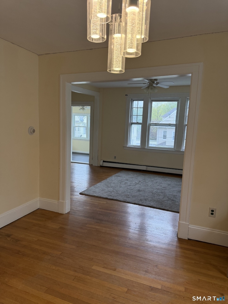 452 Hillside Avenue - Photo 3