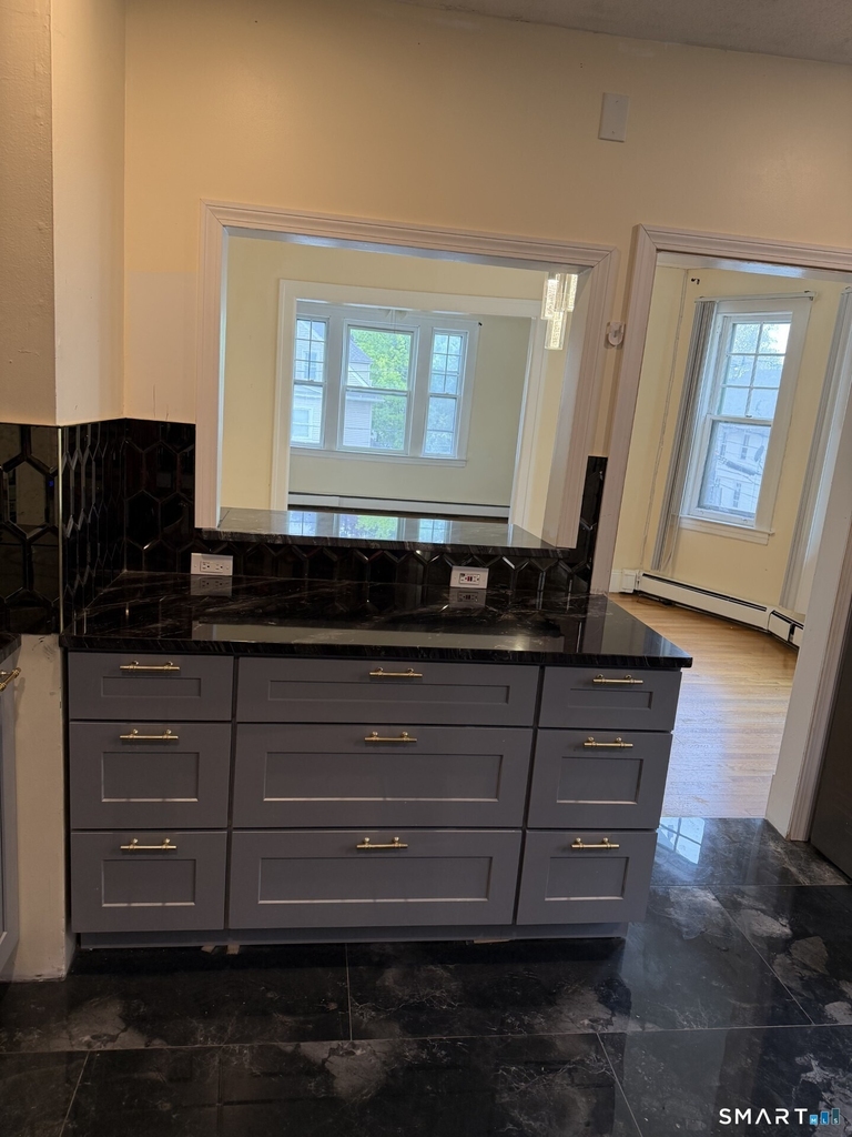 452 Hillside Avenue - Photo 8