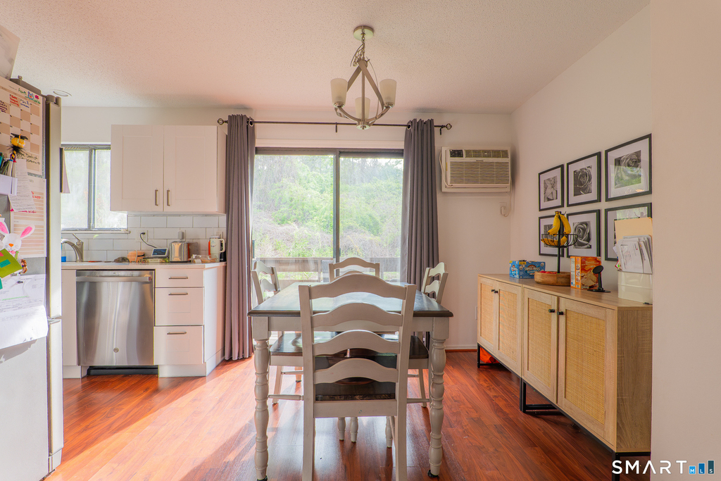 157 Shelter Rock Road - Photo 7