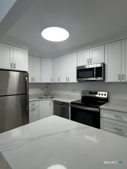 54 Hope Street - Photo 1