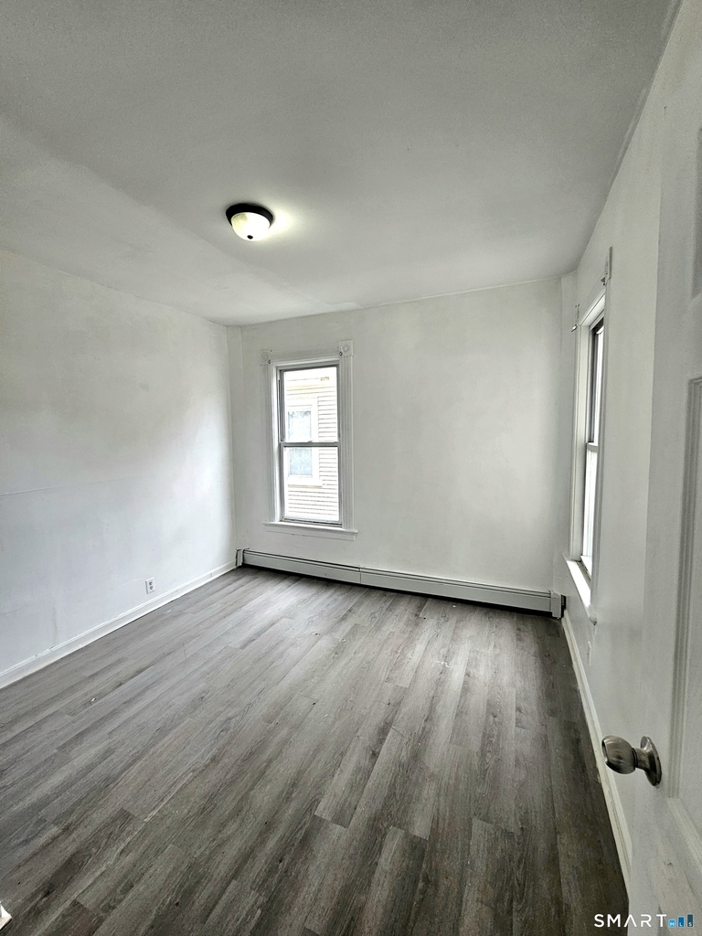 141 Crown Street - Photo 7
