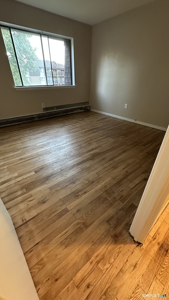 581 Crown Street - Photo 6