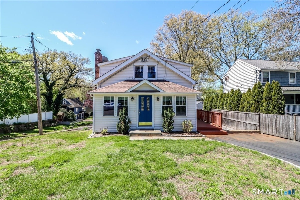 25 Maplewood Avenue - Photo 3