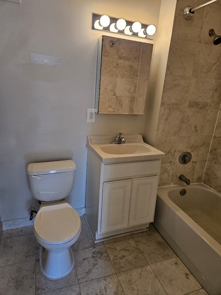 323 west 96 - Photo 6