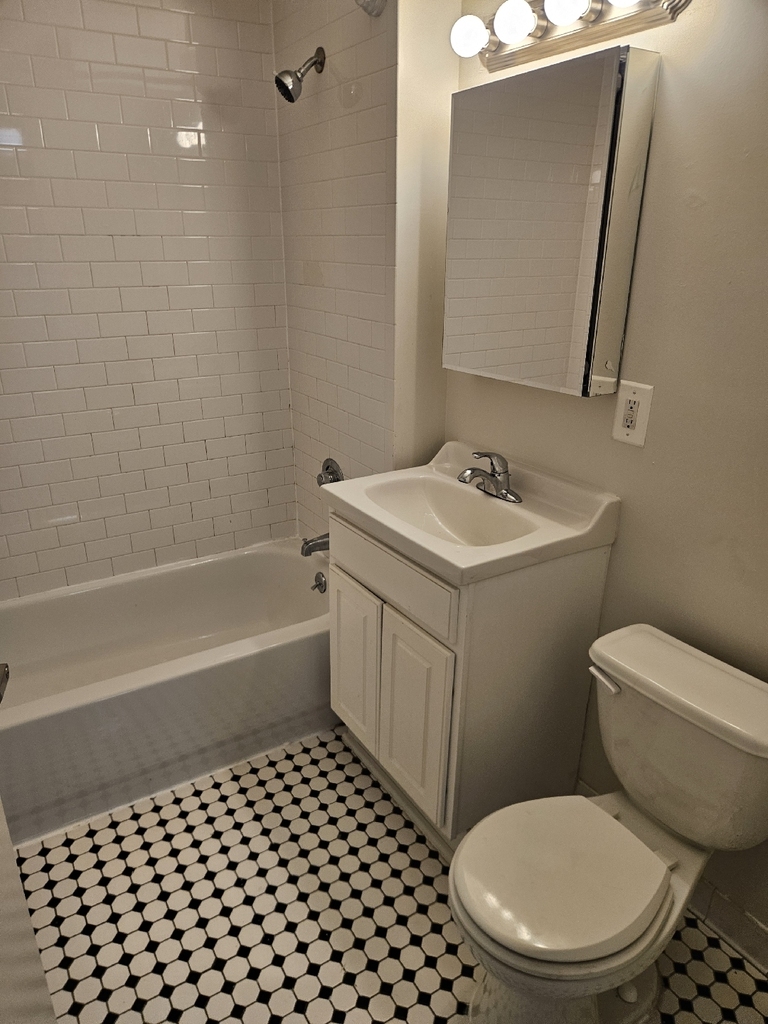 323 west 96 - Photo 10