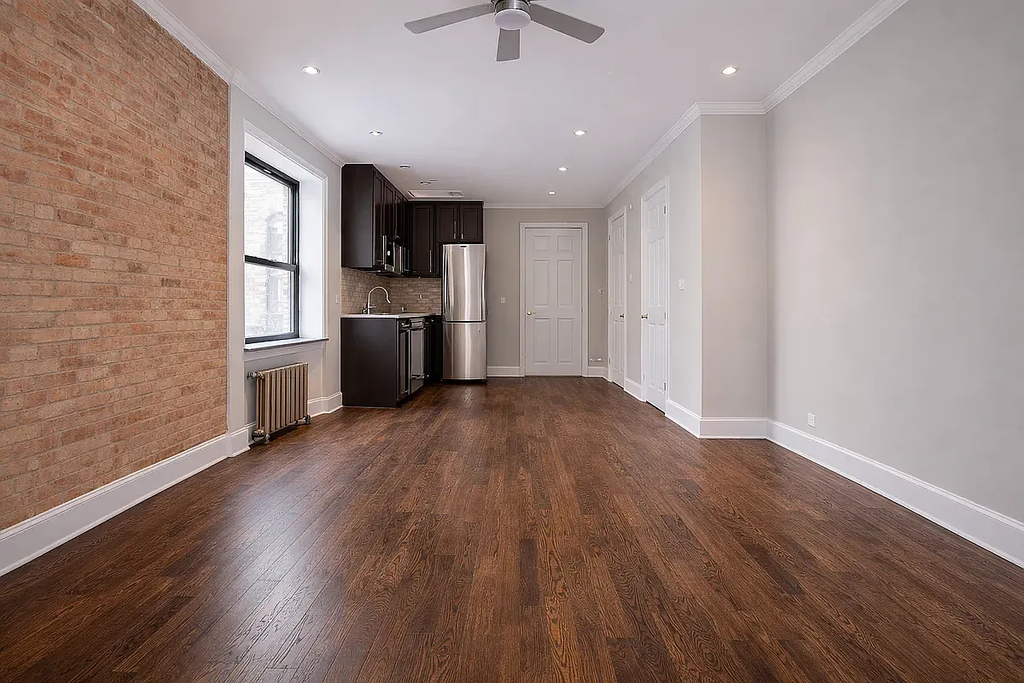 325 East 5th Street - Photo 1