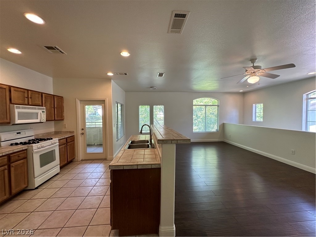 1501 Cardinal Peak Lane - Photo 7