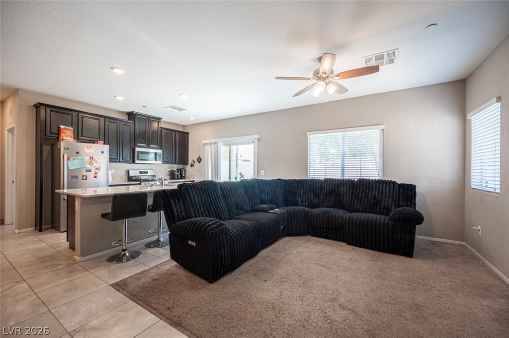2715 Amazing Meadows Avenue - Photo 5