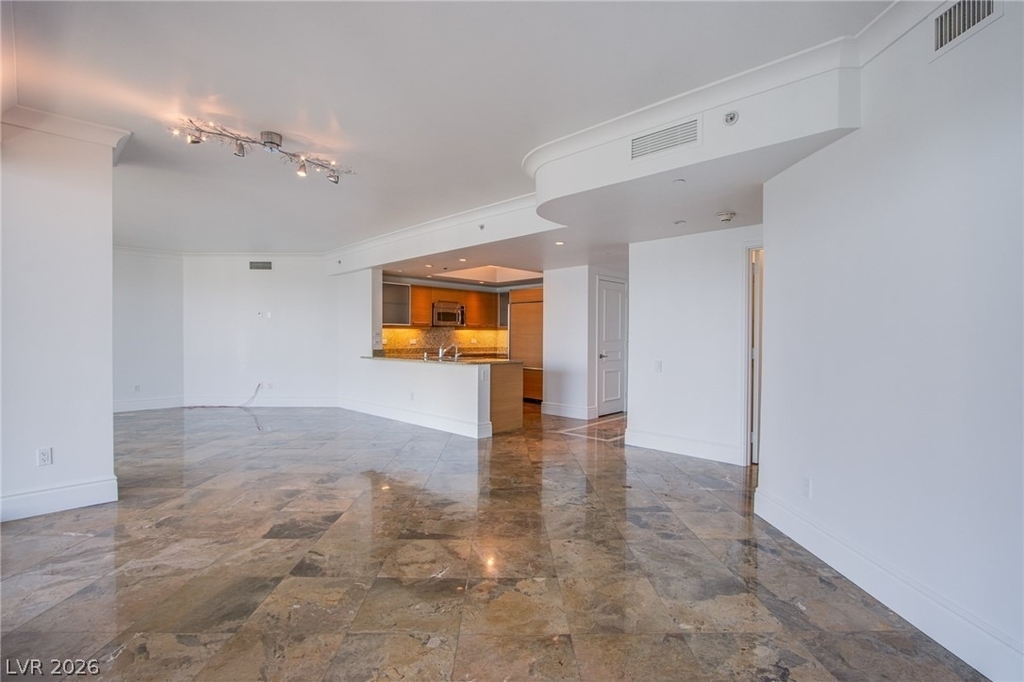 222 Karen Avenue - Photo 8