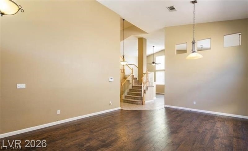10128 Cypress Glen Avenue - Photo 2
