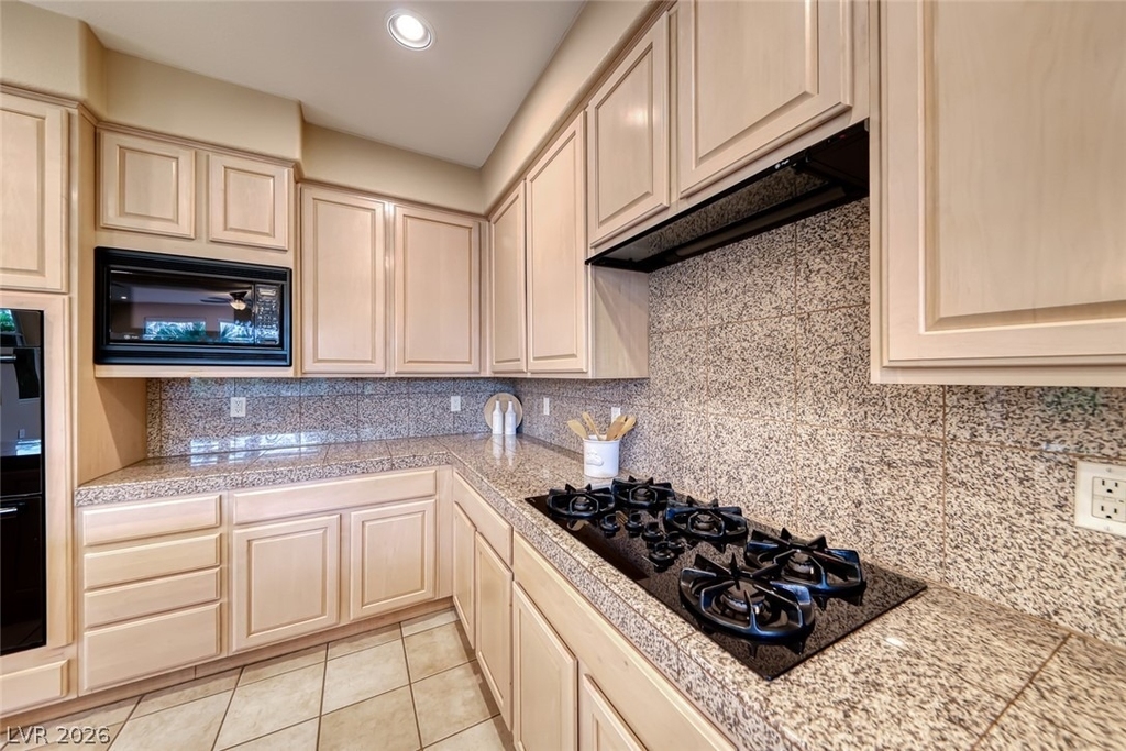 2526 Peaceful Prairie Court - Photo 21