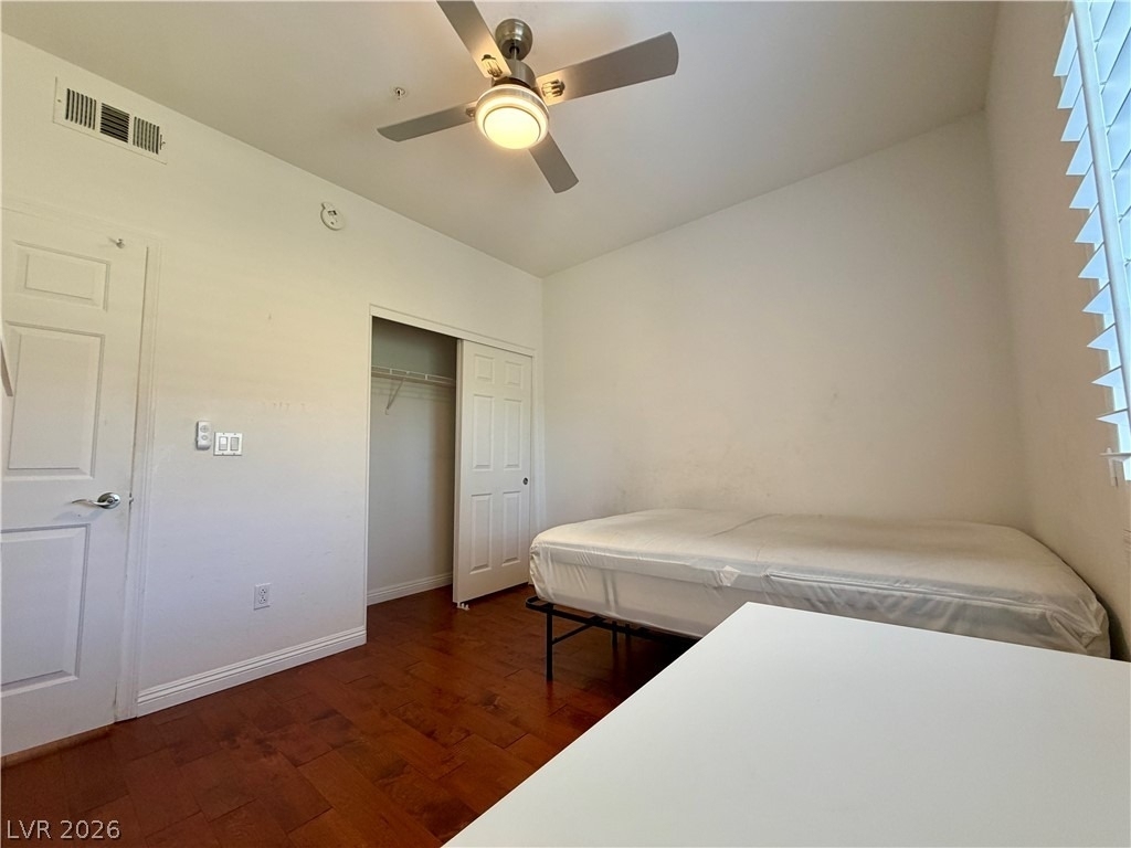 2291 W Horizon Ridge Parkway - Photo 6