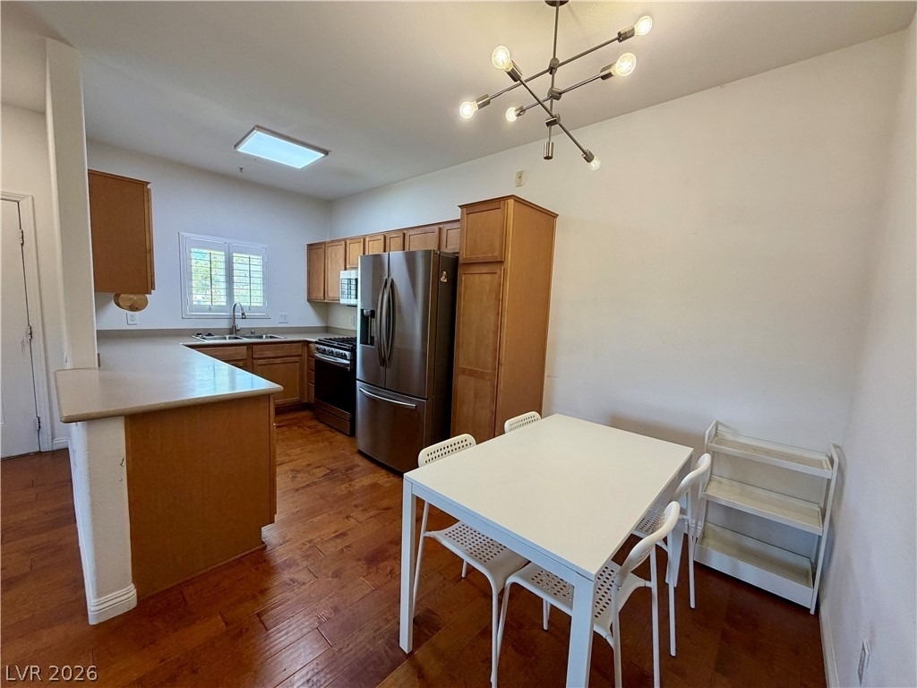 2291 W Horizon Ridge Parkway - Photo 1