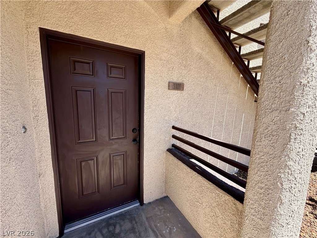 2291 W Horizon Ridge Parkway - Photo 14