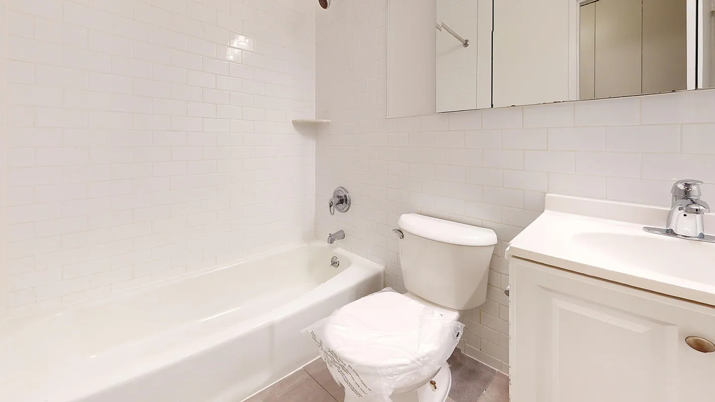 1 Astor Place - Photo 6