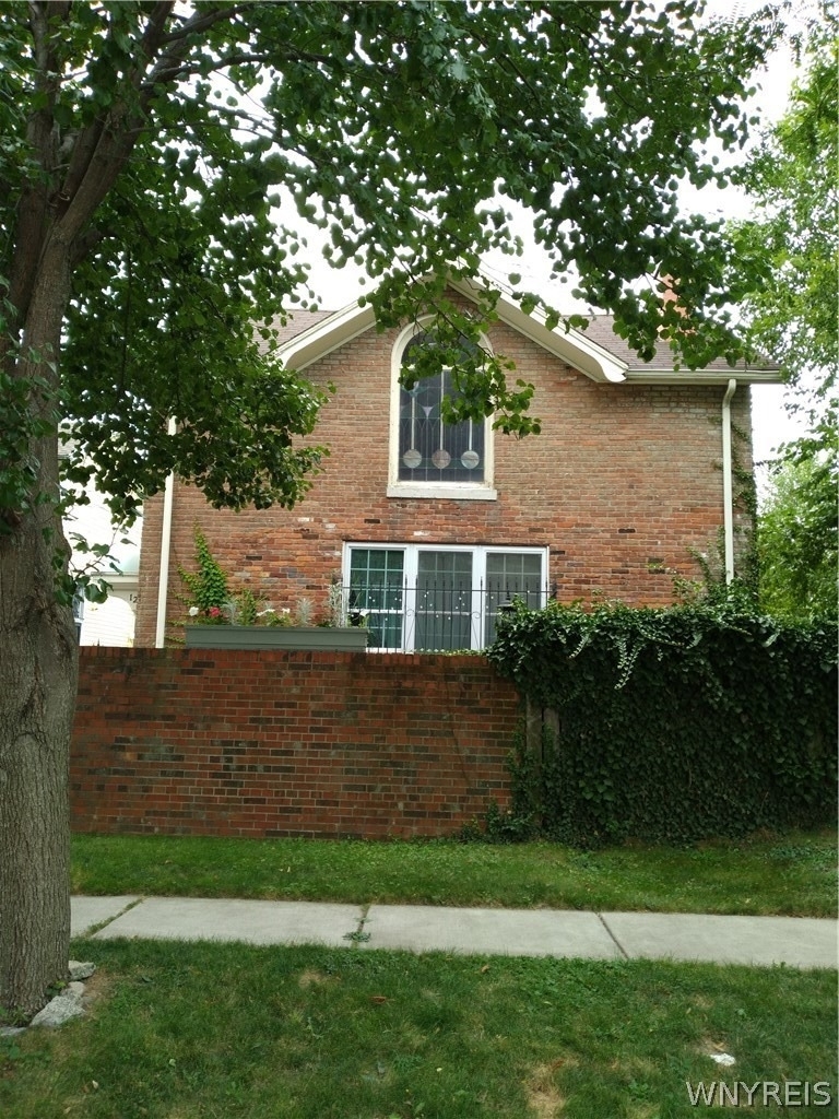 12 Park Street - Photo 1