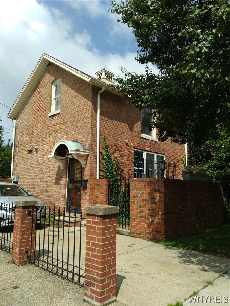 12 Park Street - Photo 0