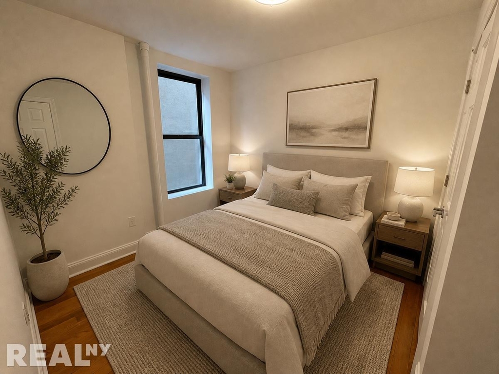 1427 York Ave - Photo 1