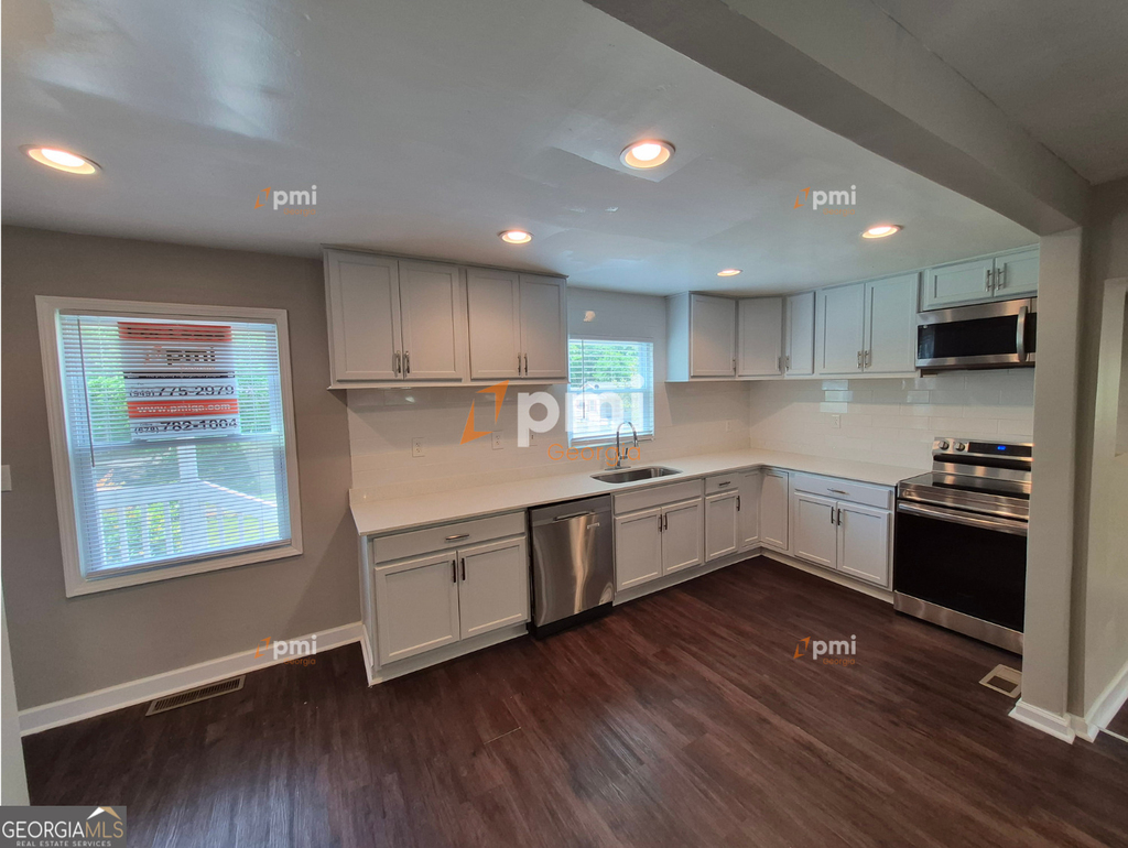 365 Elder Street - Photo 1