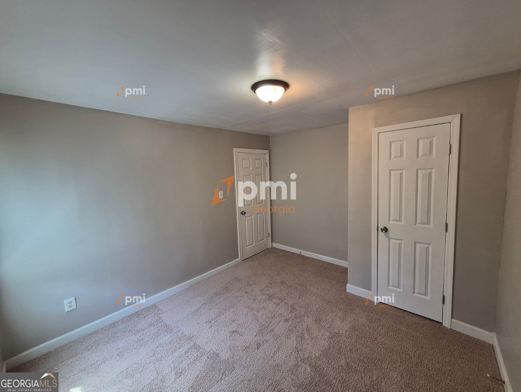 365 Elder Street - Photo 6