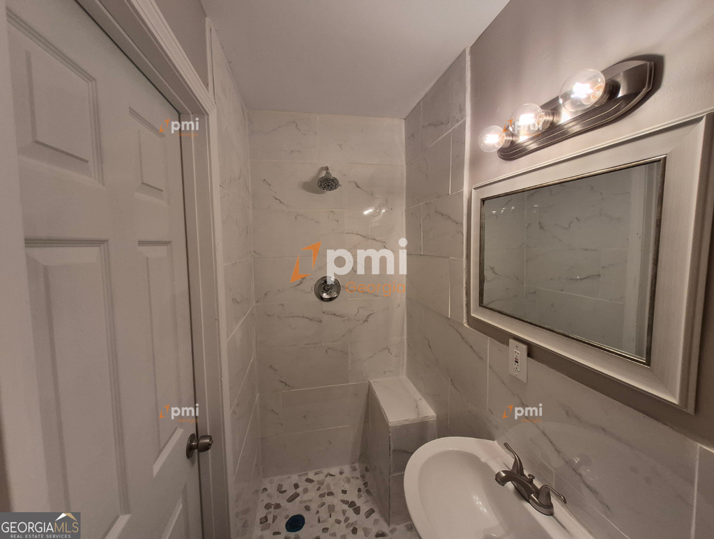 365 Elder Street - Photo 15