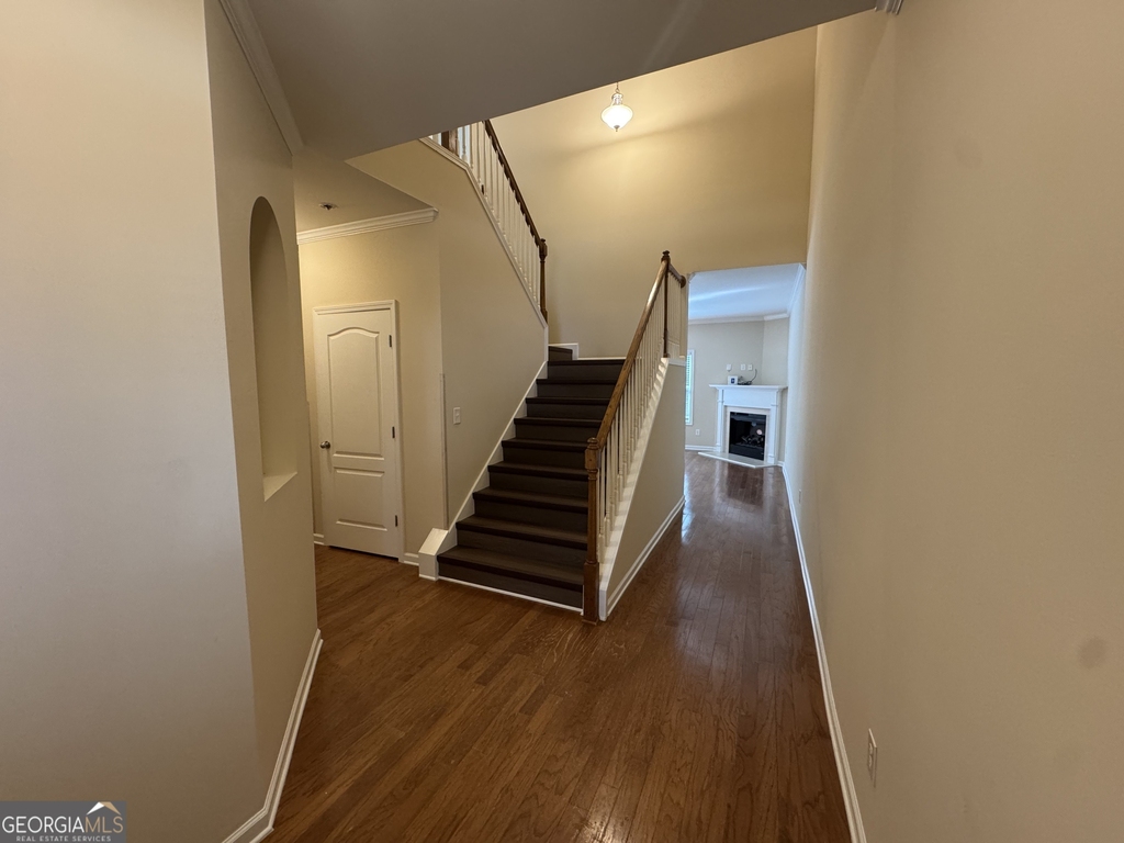 1455 Blackstone Way - Photo 3