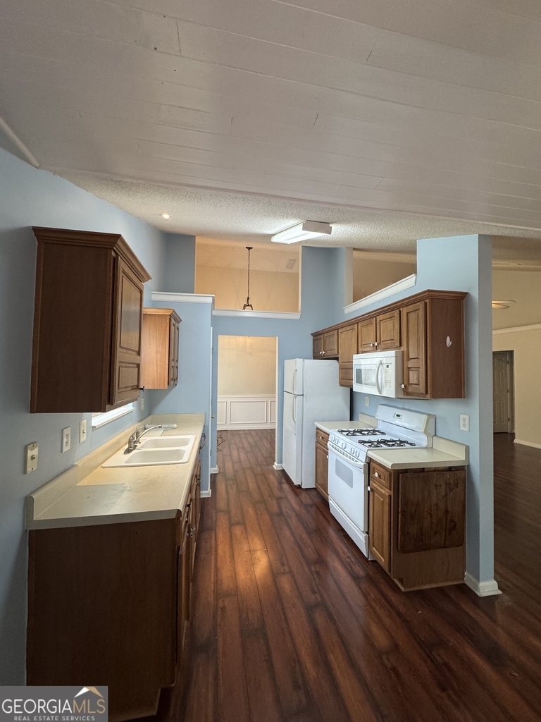 1840 Arborwood Drive - Photo 25