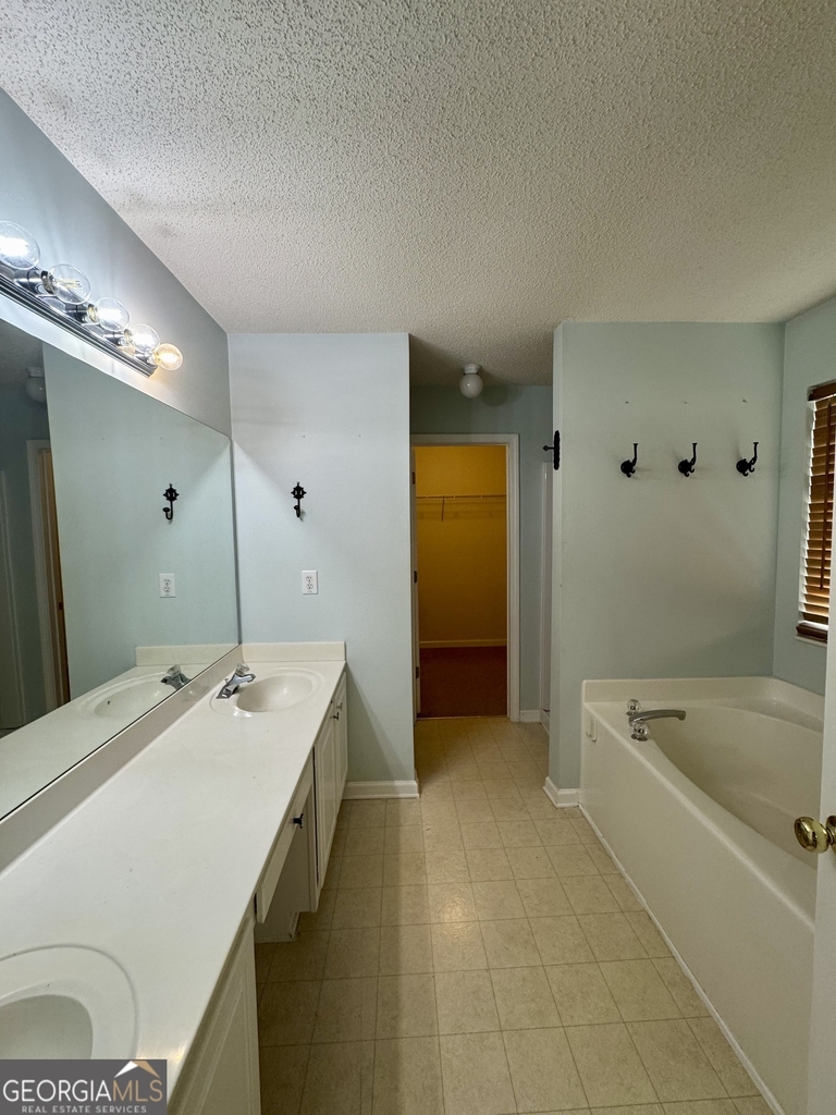 1840 Arborwood Drive - Photo 19