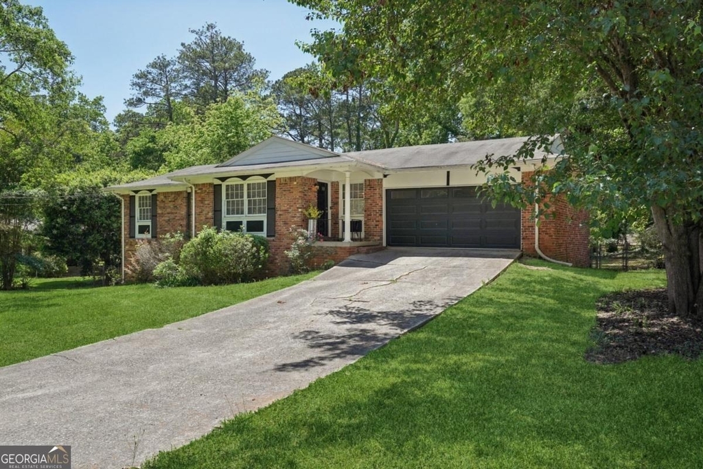 119 Kelso Drive Sw - Photo 1