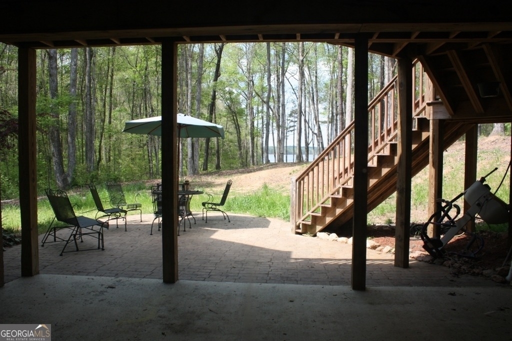 207 Lakeview Court - Photo 7