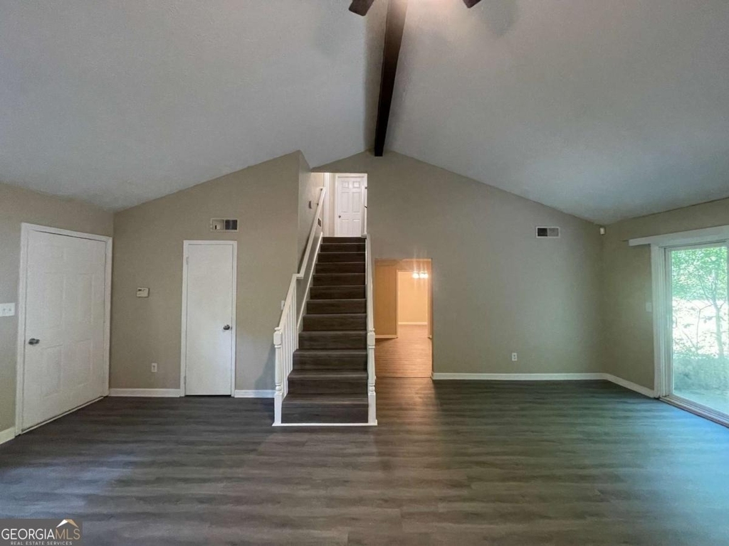 55 Huntridge Drive - Photo 4