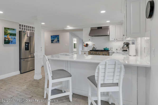 519 Saint Clair Avenue - Photo 8