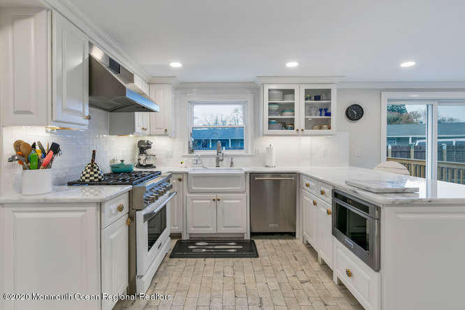 519 Saint Clair Avenue - Photo 10