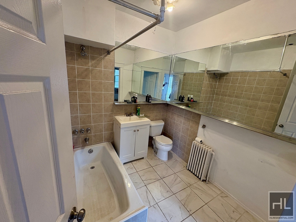 Baisley Avenue - Photo 5