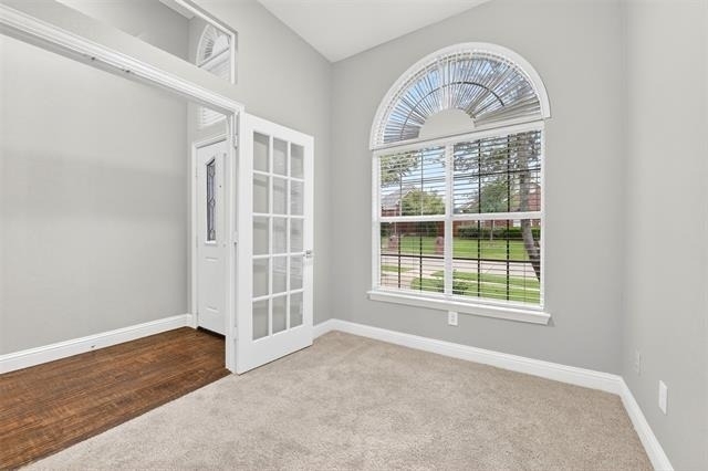 8104 Springmoss Drive - Photo 2