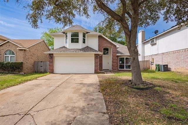 2318 Bennington Drive - Photo 0