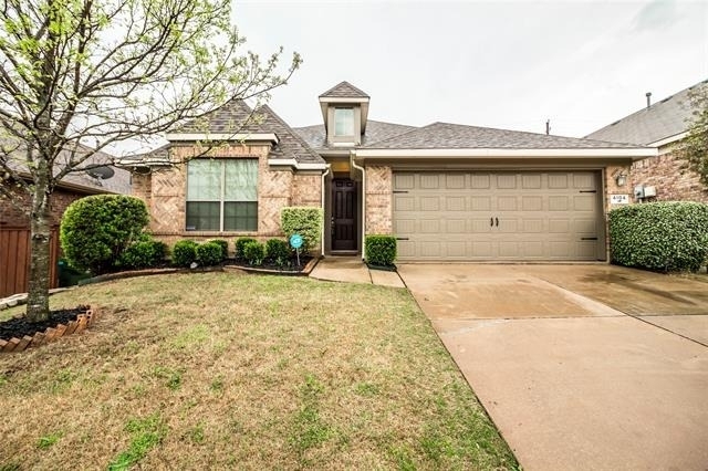 4104 Mustang Avenue - Photo 0