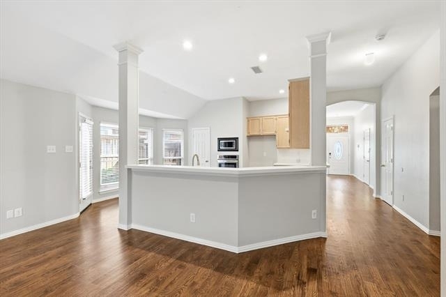 2921 Meadow Glen Drive - Photo 14