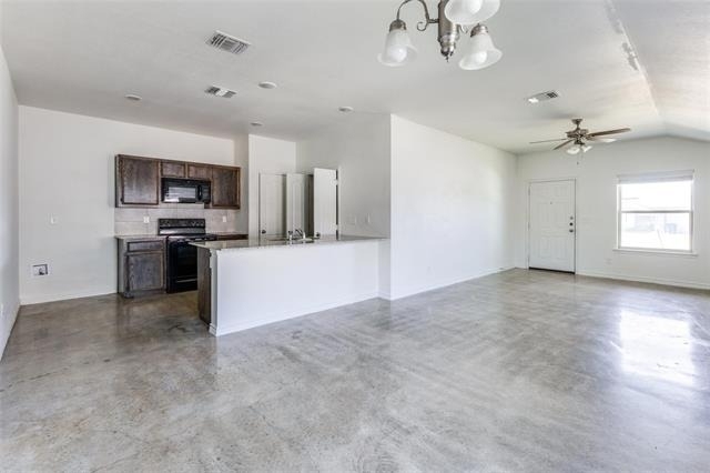 6011 Amelia Earhart Boulevard - Photo 2